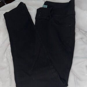 Wax Jean Women's Black Skinny Jeans